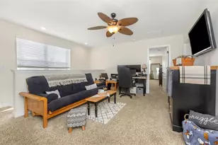 8702 Corinthian Way, New Port Richey, FL 34654 - Photo 23