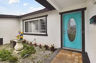 6745 Ralston Beach Cir, Tampa, FL 33614 - Photo 3