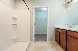 253 Cascade Bend Dr, Ruskin, FL 33570 - Photo 37