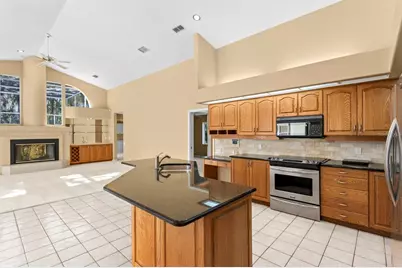 4917 Londonderry Drive, Tampa, FL 33647 - Photo 21
