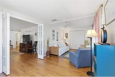 226 Royal Palm Circle, Largo, FL 33778 - Photo 19