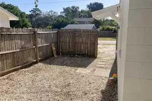 5200 3rd Ave S, Saint Petersburg, FL 33707 - Photo 19