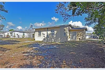 421 Briarwood Lane, Spring Hill, FL 34606 - Photo 5