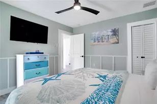 126 90th Ave, Treasure Island, FL 33706 - Photo 15