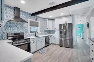 126 90th Ave, Treasure Island, FL 33706 - Photo 9