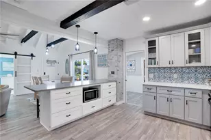 126 90th Ave, Treasure Island, FL 33706 - Photo 11