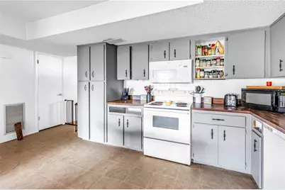 2542 Wilson Avenue, Largo, FL 33770 - Photo 13