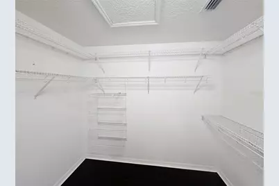 10441 Greendale Drive, Tampa, FL 33626 - Photo 9