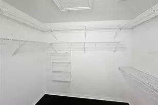 10441 Greendale Dr, Tampa, FL 33626 - Photo 9