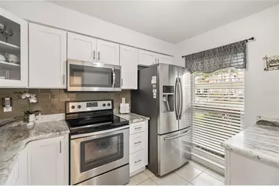 314 Knottwood Court #314, Sun City Center, FL 33573 - Photo 5