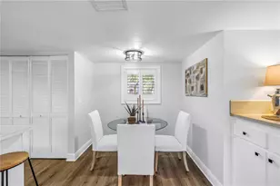 2681 Sabal Springs Cir, Clearwater, FL 33761 - Photo 19