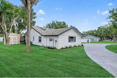 7232 Jasmin Drive, New Port Richey, FL 34652 - Photo 3