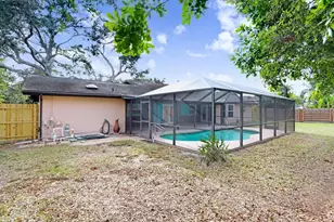 813 Exmoor St, Sarasota, FL 34243 - Photo 37
