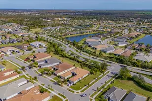 4905 Avila Lakes Dr, Wimauma, FL 33598 - Photo 31