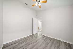 31202 Baclan Dr, Wesley Chapel, FL 33545 - Photo 5