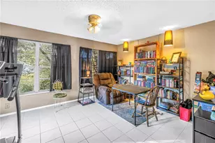 2540 Wilson Ave, Largo, FL 33770 - Photo 15