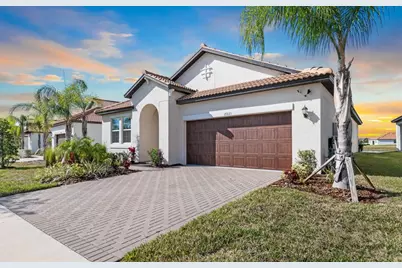 17221 Star Banks Street, Wimauma, FL 33598 - Photo 7