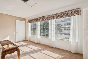 5623 80th Street N, Saint Petersburg, FL 33709 - Photo 17