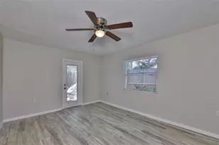 3631 Park St N, Saint Petersburg, FL 33710 - Photo 15