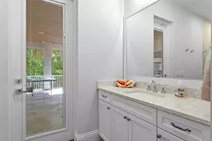 2604 S Bryant Cir, Tampa, FL 33629 - Photo 41