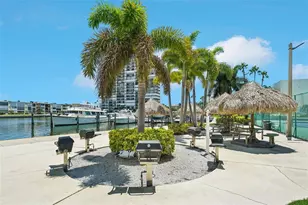 7425 Bay Island Dr S, South Pasadena, FL 33707 - Photo 5