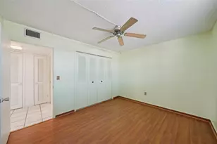7425 Bay Island Dr S, South Pasadena, FL 33707 - Photo 25