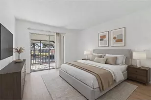 4511 S Oak Dr, Tampa, FL 33611 - Photo 3