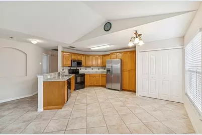 2515 W Leroy Street, Tampa, FL 33607 - Photo 11