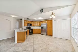 2515 W Leroy St, Tampa, FL 33607 - Photo 11