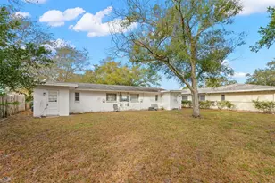747 Heritage Ln, Largo, FL 33770 - Photo 5