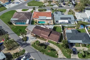 6518 Debbie Ln S, Saint Petersburg, FL 33707 - Photo 65