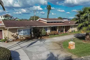 6518 Debbie Ln S, Saint Petersburg, FL 33707 - Photo 67