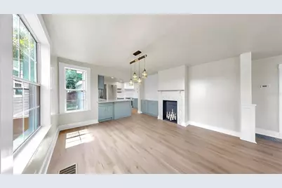 1005 45th Street W, Bradenton, FL 34209 - Photo 5