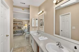 240 Hibisco Dr, North Port, FL 34287 - Photo 29