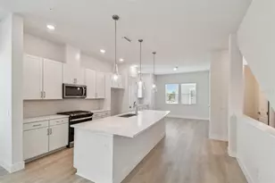 498 31st Wy N, Saint Petersburg, FL 33713 - Photo 15