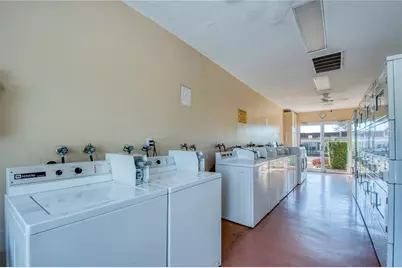 13811 Mission Oaks Boulevard #E, Seminole, FL 33776 - Photo 17