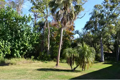 11158 Kapok Grand Circle, Madeira Beach, FL 33708 - Photo 35