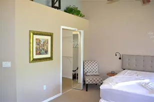 11158 Kapok Grand Cir, Madeira Beach, FL 33708 - Photo 15