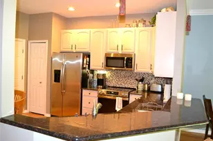 11158 Kapok Grand Cir, Madeira Beach, FL 33708 - Photo 3