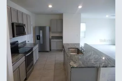 9151 Forge Breeze Loop, Wesley Chapel, FL 33545 - Photo 5