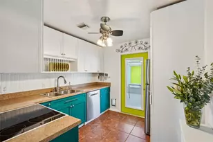 5220 71st Way N, Saint Petersburg, FL 33709 - Photo 13
