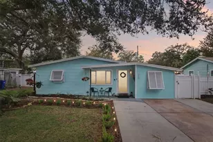 5220 71st Way N, Saint Petersburg, FL 33709 - Photo 3