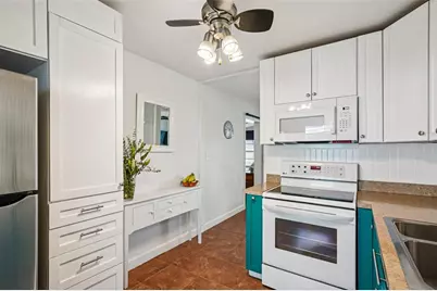 5220 71st Way N, Saint Petersburg, FL 33709 - Photo 11