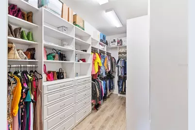 913 Buckhurst Drive, Spring Hill, FL 34609 - Photo 21