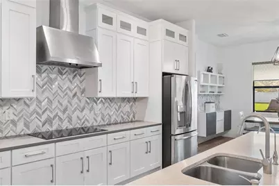 913 Buckhurst Drive, Spring Hill, FL 34609 - Photo 15