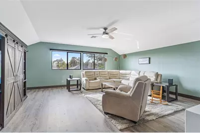 913 Buckhurst Drive, Spring Hill, FL 34609 - Photo 23