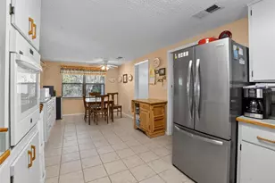 3802 C A Bugg Rd, Plant City, FL 33567 - Photo 11