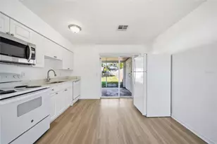 781 73rd Ave N, Saint Petersburg, FL 33702 - Photo 5