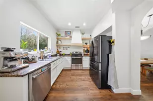 4821 Barchetta Dr, Land O Lakes, FL 34639 - Photo 17