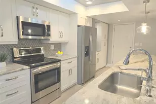 3408 Stirling Rd, Palm Harbor, FL 34684 - Photo 15